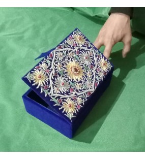 Offwhite & Blue Beautiful Embroidery Jewellery Box